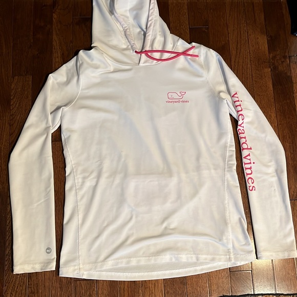 Vineyard Vines Performance Sweatshirt Size M - Picture 1 of 14